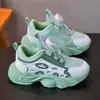 Sapatos infantis populares para meninas, novo estilo primavera/outono 2026, tênis infantis com botões, malha respirável, tênis robustos para meninas, para crianças mais velhas