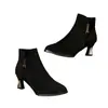 Moda Casual Elegante Nova Primavera/Outono Salto Grosso Antiderrapante Resistente ao Desgaste Bico Fino Lateral Baixa Sapatilhas para Exportação