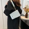 Bolsa Diagonal Quadrada Pequena Brilhante Estilosa para Mulheres, Novo Modelo Inverno 2026, Bolsa Transversal com Corrente Tendência Simples e Chique