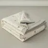 Colcha de Verano 100% Algodón Juego de Cuatro Piezas Colcha de Verano de Algodón Modelo Nuevo 2026 Individual Dormitorio de Estudiante Colcha para Aire Acondicionado Lavable a Máquina