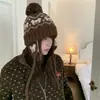 Nuevo Gorro de Punto de Estilo Coreano Atmosférico para Otoño e Invierno para Mujer, Cálido Gorro Lei Feng Protector de Orejas, Versátil Gorro de Lana Adelgazante