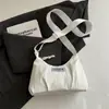 Bolsa de veludo cor sólida estilo coreano moda 2026 verão nova personalizada, bolsa estilosa, bolsa simples de ombro para mulheres