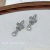Brincos de Tarraxa Flor de Íris Levemente Luxuosos Estilo Francês para Mulheres, Novo Estilo Palaciano Chinês, Brincos de Design de Nicho Versáteis da Moda Exquisitos