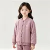Artefato de Uniforme Escolar Roupa Íntima de Inverno Roupa Exterior de Algodão Infantil Casacos de Algodão para Crianças de Meia-Idade e Mais Velhas no Outono e Inverno Estudantes do Ensino Fundamental para Heattech