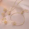 Collar para Mujer, Estilo Influencer Transfronterizo Flor de Girasol Circonita Giratorio Conjunto de Tres Piezas Decoración Collar de Acero de Titanio