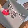 Diseño Original Rosa Cereza Miu Colgante Llavero Encanto de Bolso Correa de Cuero Ins Cadena Colgante Accesorio Versátil
