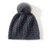 Gorro de punto trenzado simple, moderno y versátil, con pompón, nuevo gorro de cachemira para mujer de otoño e invierno, cómodo y cálido