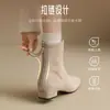 Botas de Cano Curto com Salto Grosso Aogushi Deng Femininas 2026 Novo Estilo Melade Outono/Inverno Botas Emagrecedoras Confortáveis Casuais Botas Martin