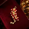 Nuevo broche de aleación para mujer, moderno y de alta gama, pin de lujo nicho para abrigos y trajes, simple y elegante, broche versátil
