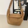 Nuevo bolso de pana de estilo coreano, sencillo y de gran capacidad, estilo japonés, informal, para estudiantes, bolso cruzado moderno y versátil.
