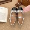 Sapatos Femininos de Couro Pequenos Estilo Mary Jane Rústico Branco Retro 2025 Nova Coleção Primavera e Outono Sapatos de Salto Baixo Estilo Francês Pequeno Estilo Chanel