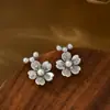 Pendientes de Perla Estilo Francés Vintage con Aguja de Plata S925 para Mujer, Joyería para Orejas de Camelia con Diseño Único, Pendientes Modernos para el Trabajo