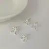Brincos de Prata 925 com Flor Vazada, Design Fresco e Simples, Brincos Versáteis e Elegantes, Acessórios de Orelha Estilo Coreano para Mulheres