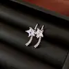 Pinzas para Orejas con Colgante de Estrella de Zirconia Estilo Dulce y Fresco para Mujeres Sin Perforaciones, Puños para Orejas de Lujo Ligero de Gama Alta con un Diseño Único, Accesorios para Orejas de Nicho