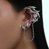 Accesorios Góticos Nuevos Europeos y Americanos Pendientes Punk de Dardos Borla de Metal Plateado Par Genial Pendientes para Mujer
