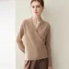 Chegada Nova Outono/Inverno 2026 Suéter Feminino Gola Cruzada Slim-fit 100% Caxemira Gola V Curto Peça Externa Suéter Kimono