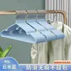 Perchas blancas de alta calidad, elegantes y ligeras para adultos, engrosadas para mayor durabilidad, con diseño antideslizante, adecuadas para dormitorios de estudiantes y uso doméstico