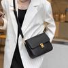 Bolsa Tofu Feminina 2025 Nova Primavera e Verão Textura de Alta Qualidade Estilo Ocidental Couro Genuíno Couro Bovino Bolsa Feminina Ombro Transversal Pequena Quadrada