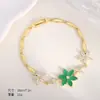 Artículo más vendido transfronterizo: Pulsera Minimalista Europea y Americana de Copo de Nieve con Circonita para Mujer, Versátil Cobre Chapado en Oro con Incrustaciones de Circonita, Joyería de Mano de Lujo Ligero