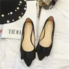 Zapatos nuevos de primavera estilo coreano para mujer, dulces, de ante, con mariposa, punta fina, tacón bajo, talla grande, zapatos de vestir para mujer, zapatos de trabajo negros