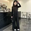 Conjunto de Outono de Alta Qualidade para Meninas 2026 Novo Estilo Colete de Alta Qualidade Calça Casual para Crianças de Média e Mais Velhas Moda de Outono Conjunto de Três Peças