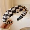 Diadema de cuadros Melard Marrón con un Toque de Lujo, Accesorio para el Cabello Diadema de Cuadros de Caña Alta Color Caqui para Otoño e Invierno