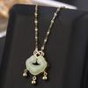 Collar con colgante de cobre para mujer, de acero de titanio y chapado en oro auténtico, estilo nacional, con cierre de diamante retro, joyería con cadena para clavícula, venta al por mayor