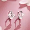 Brinco Ear Cuff Folha de Damasco Exquisito Prata de Lei 925 Luxo Leve Moda Coreana Simples Versátil Brincos com Toque de Luxo Joia para Orelha Mulheres