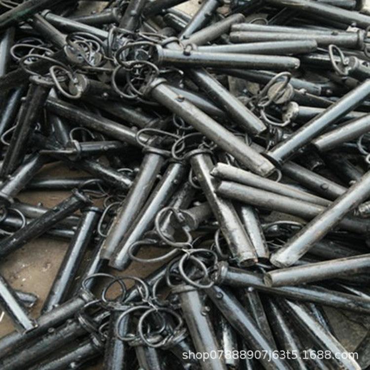 ScQ92514EzxSoxypQP69iRADDNE.jp