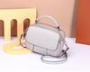 Bolsa de Cuero Genuino para Mujer de Comercio Exterior 2022 Nueva Versátil de Gran Capacidad Capa Superior Cuero Vacuno Bolso de Mano Bolso de Hombro Venta al por Mayor Bandolera
