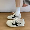 Tênis esportivos casuais, dad shoes, sapatos estilo Forrest Gump, tênis de corrida leves, coleção outono 2026 novo feminino, tênis de treino alemães vermelhos de sola grossa