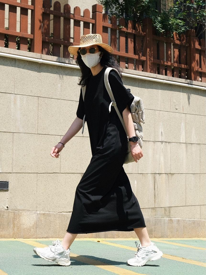 AE818C1E-908A-4F41-8CC6-D08B08