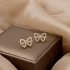 Aretes Aguja de Plata Estilo Ins Lujo Ligero Nicho Lazo Cadena de Flores Perla Geométricos Pequeños Aretes de Campana Aretes