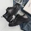 Zapatos de Hombre Estilo Nuevo Primavera 2026 con Diseño de Punta Ancha, Zapatos de Hombre Estilo Retro Casual con Suela Gruesa, Zapatos de Hombre Clásicos Negros Estilo Británico que Aumentan la Altura