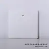 Capa smart com teclado de 123 posições, capa com adesivo aleatório, capa com interruptor de bateria dupla 2032