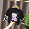 Camiseta de manga larga para niña, nuevo modelo primavera y otoño 2026, body falso de dos piezas para bebé, ropa infantil de algodón puro con rayas de dibujos animados