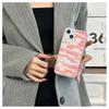 Funda creativa rosa con grafiti de Apple 15 para iPhone14promax transparente amortiguadora 13 funda blanda resistente a caídas