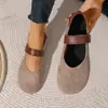 Estilo de comercio exterior nuevo, zapatos bajos tipo Mary Jane de gamuza suave para mujer, con suela suave, cierre de velcro, diseño color block y puntera poco profunda