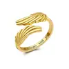 Anillo Abierto Estilo Popular Transfronterizo Europeo y Americano Anillo de Ala de Pluma Anillos de Pareja Ajustables Directo del Fabricante