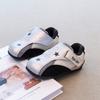Tênis Esportivo Infantil 2025 Outono Novo Tênis para Meninos Leve Antiderrapante Casual Pequeno, Médio e Grande Tênis de Corrida Infantil Moderno