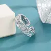 Anillo Hueco Texturizado de Estilo Minimalista Nuevo con un Toque de Lujo, Diseño de Nicho Versátil, Anillo para Dedo Índice, Diseño Abierto de Lujo Ligero