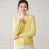 Nuevo Estilo Otoño/Invierno 2026 Cardigan de Cachemir Engrosado de Cuello Redondo Falso de Dos Piezas para Mujer Suéter de Punto Versátil para Mujer