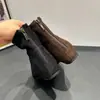 Botas Femininas Toe 2026 Botas Emagrecedoras Outono Aumento Interno de Altura Chelsea Split Falso Botas Curtas Zíper Traseiro Botas Curtas Camurça