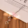 Llavero Colgante Ins Dulce y Fresco Coreano Lazo Corazón de Melocotón Estrella de Cinco Puntas Llavero Chica Rosa Colgante para Bolso de Teléfono Móvil