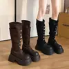 Botas largas de suela gruesa estilo coreano para mujer, colección otoño/invierno 2026, botas de motociclista que realzan la altura, marrones, estilo retro, tacón medio, plataforma impermeable, botas de punta redonda