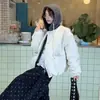 Invierno Nuevo Estilo Coreano Sudadera Chaqueta de Algodón Rellena de Plumón Mujer Petite Corta con Capucha Chaqueta Acolchada de Algodón Ropa Exterior Gruesa