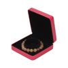 Caja de joyería de cuero rojo PU al por mayor en stock, caja de hierro para embalaje de joyas, anillo, collar, pulsera y traje.