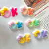 Accesorios de Goma Suave de Dibujos Animados del Personaje Ok Colorido Pegamento de Crema Funda de Teléfono Hecha a Mano DIY Pasador Decoraciones para Zapatos de Madera Accesorios