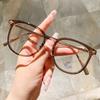 Gafas de moda anti-luz azul, gafas de miopía adelgazantes para mujer, montura de gafas de estilo coreano rojo de red para hombre, sin graduación