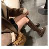 Botas de Piel de Vaca Estilo Mamá de Uva, Botas Delgadas Pequeñas con Bordado de Camelia para Mujer, Botas de Montar Altas, No Más Arriba de la Rodilla